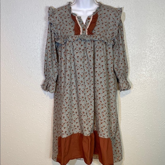 Ullala Brown and Blue Pajama Set with Empire Waist and Ruffled Cuffs - Picture 7 of 7